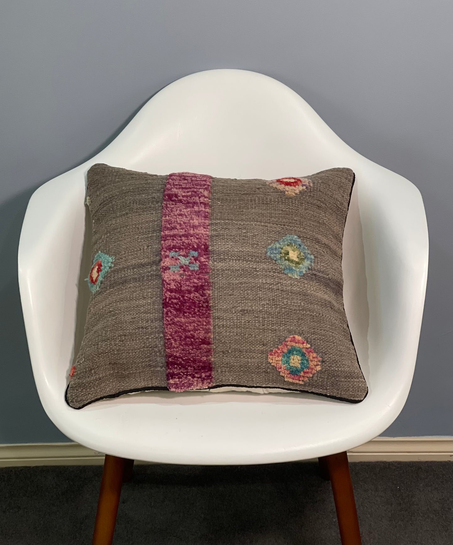 Modern Cushion cover 45 CM X 45 CM AF#396
