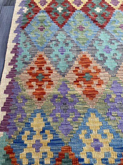 Handmade Flat Weave Kilim Rug ( 227 cm x 178 cm )