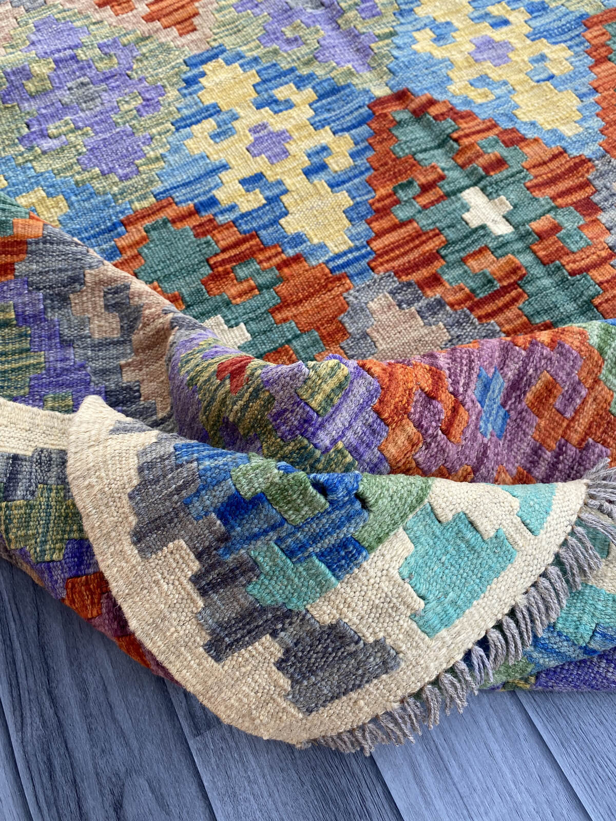 Handmade Flat Weave Kilim Rug ( 227 cm x 178 cm )