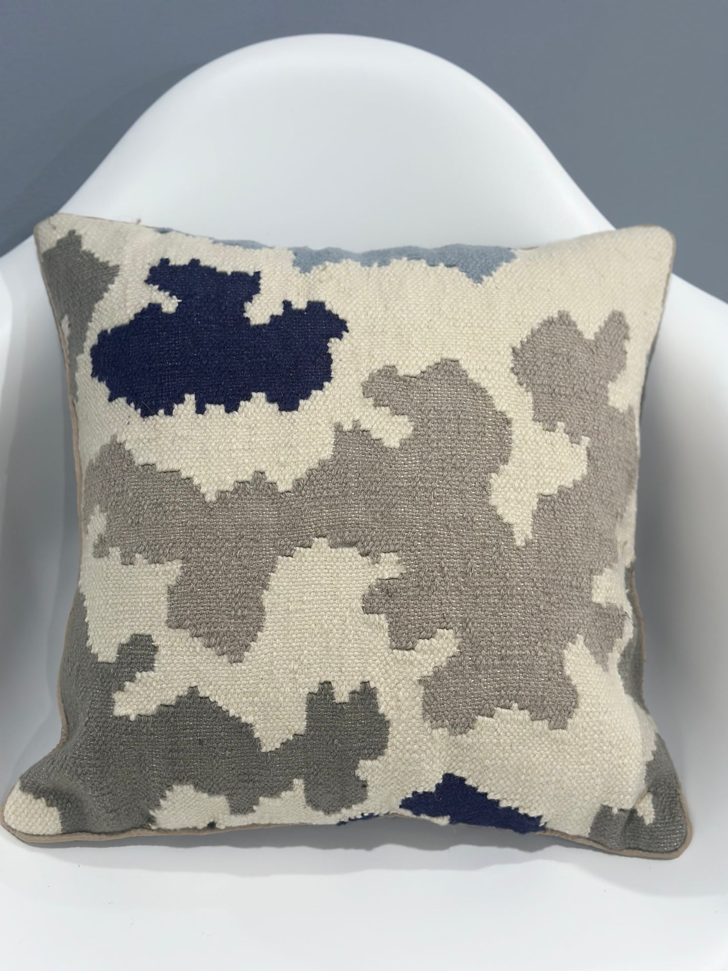 Modern Kilim Cushion Cover | 45 CM x 45 CM AF#17