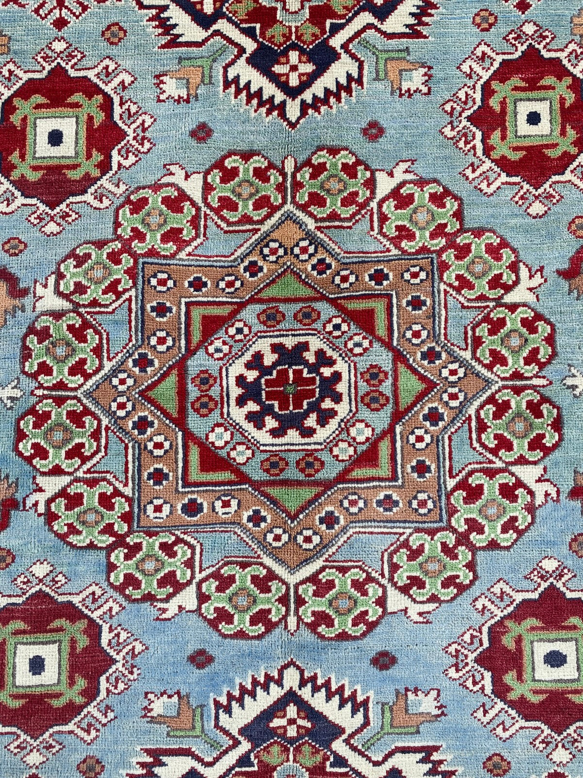 Handmade Traditional Kazak Rug  195 CM x 150 CM ( SS#111)