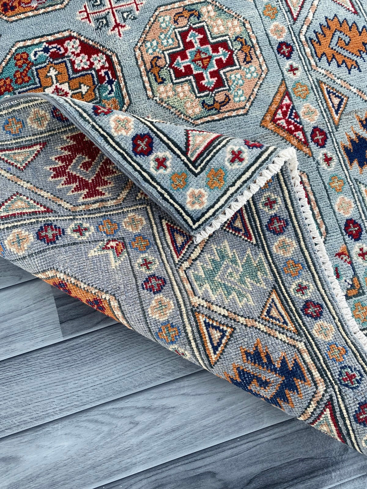 Handmade Traditional Kazak Rug  140 CM x 100 CM ( SS#113)