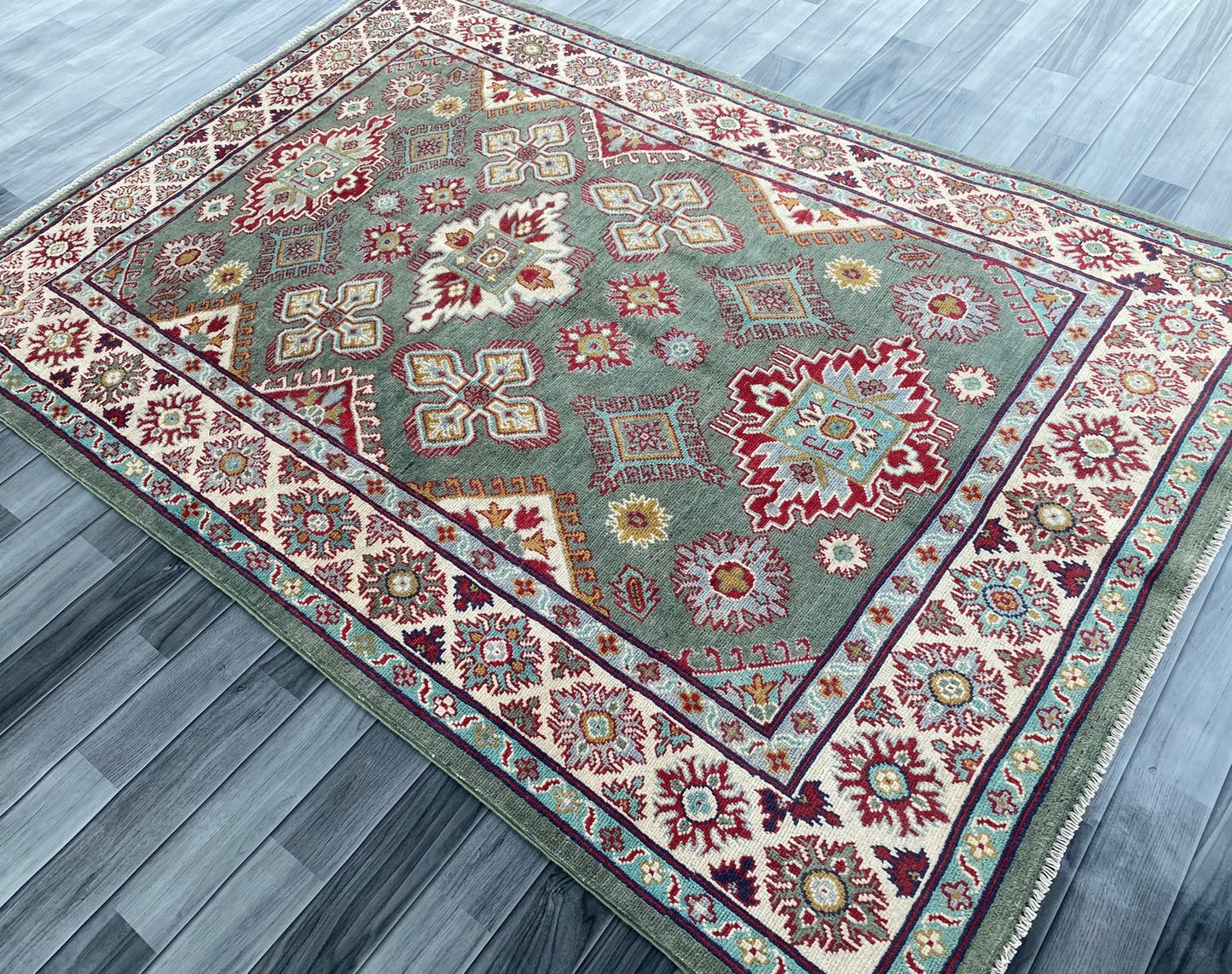 Handmade Traditional Kazak Rug  205 CM x 145 CM ( SS#112)