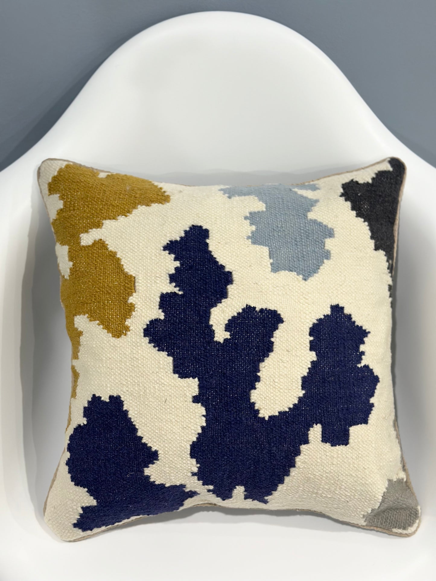 Modern Kilim Cushion Cover | 45 CM x 45 CM AF#18