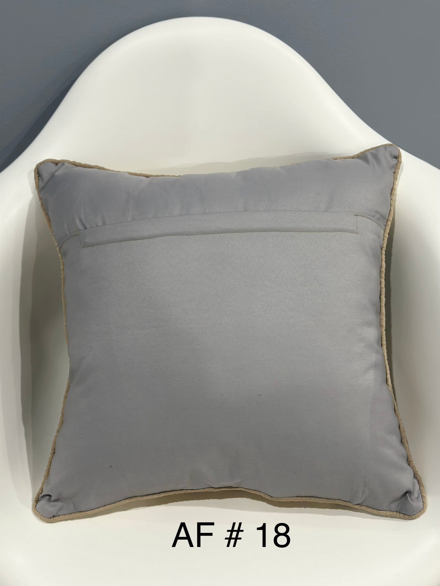 Modern Kilim Cushion Cover | 45 CM x 45 CM AF#18