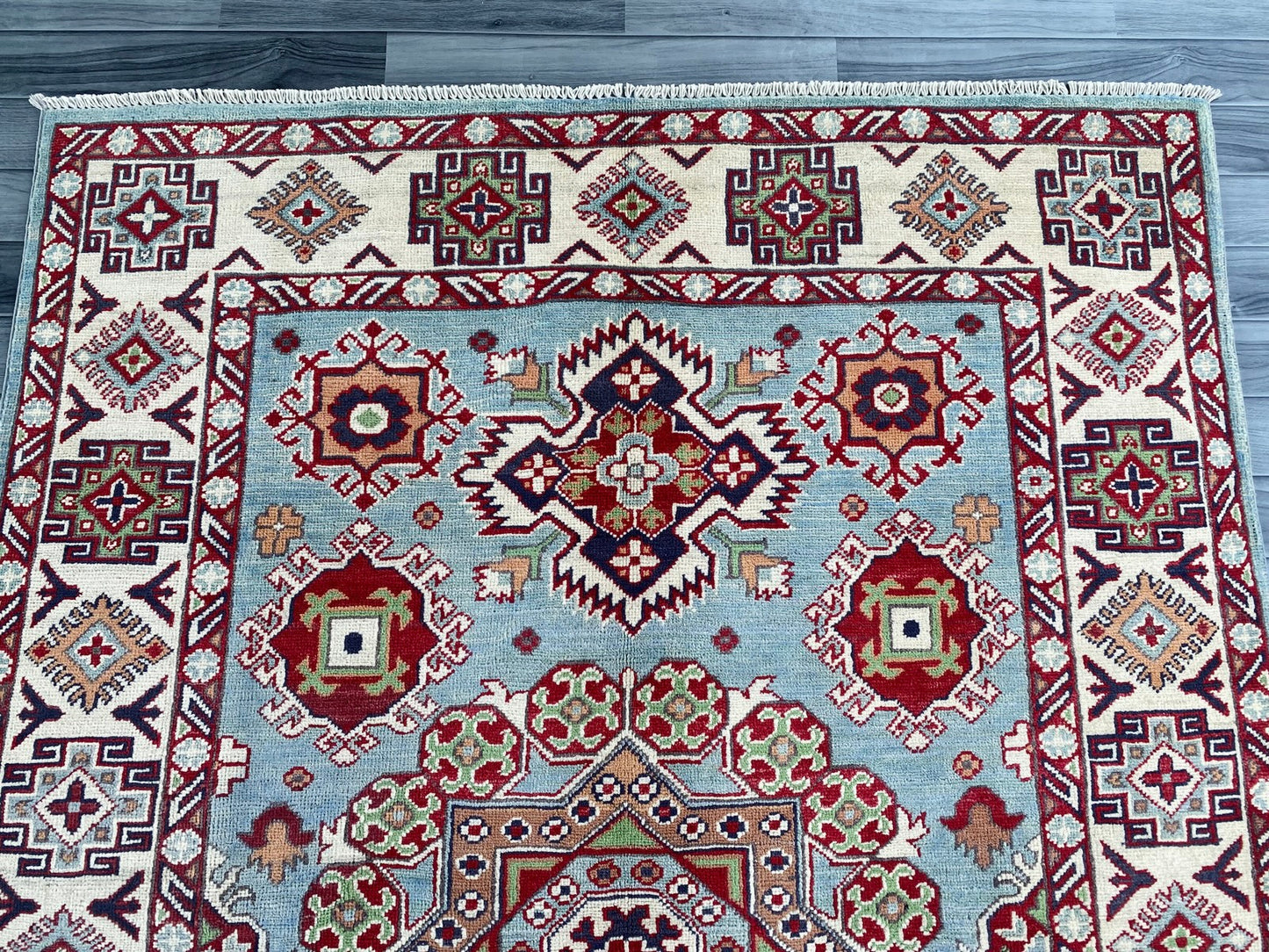 Handmade Traditional Kazak Rug  195 CM x 150 CM ( SS#111)