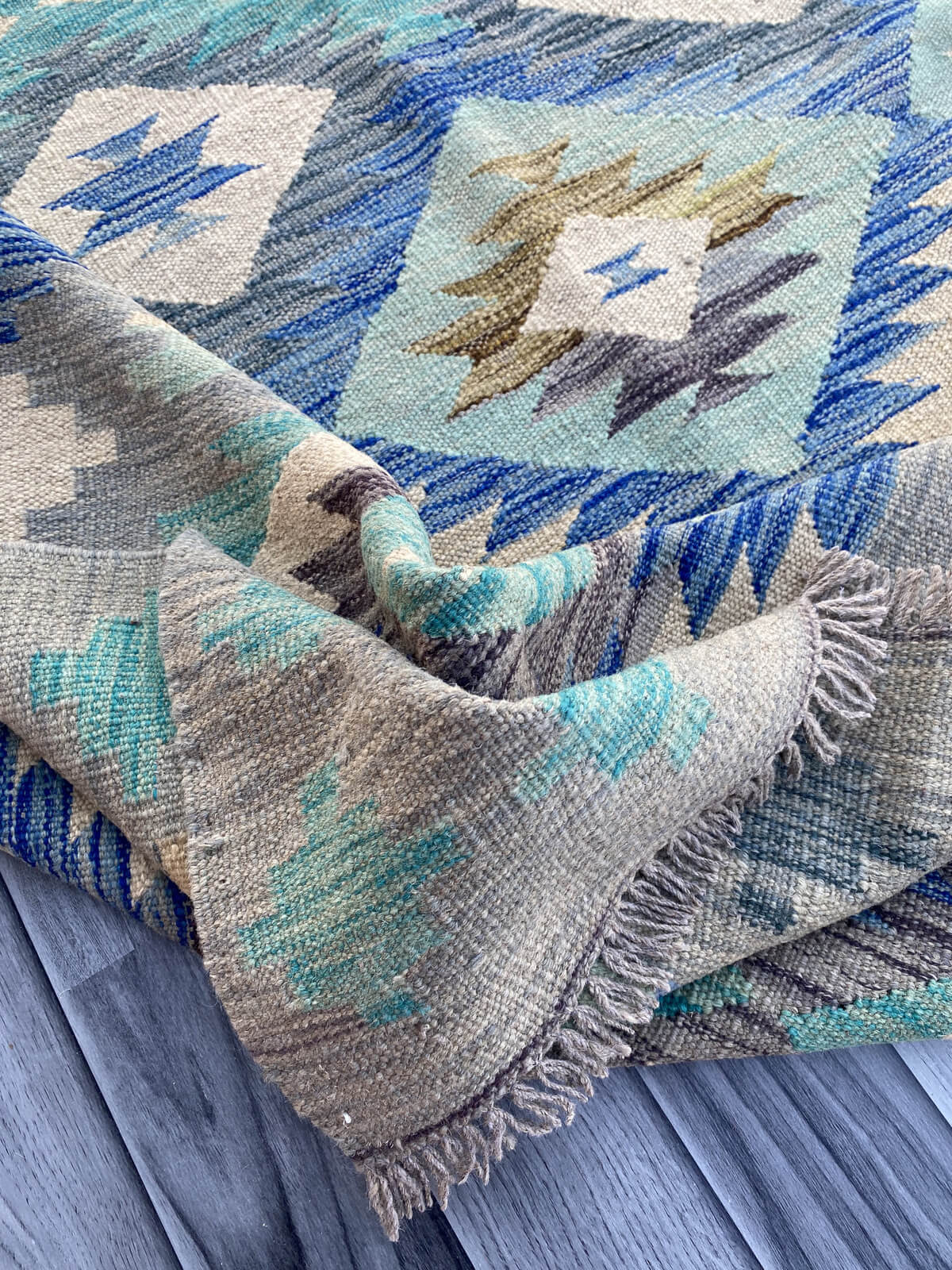 Handmade Flat Weave Kilim Rug ( 235 cm x 172 cm ) SK#1104