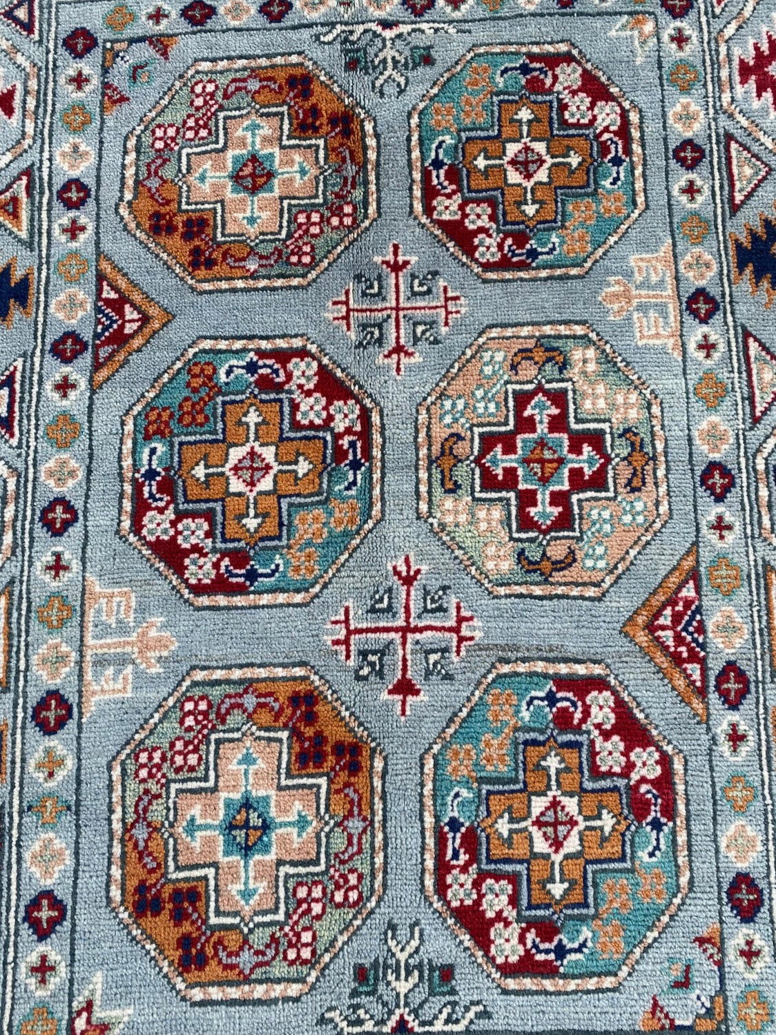 Handmade Traditional Kazak Rug  140 CM x 100 CM ( SS#113)