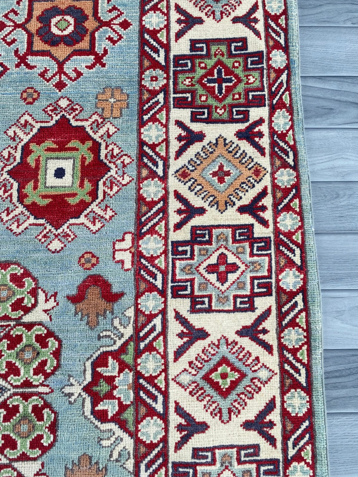 Handmade Traditional Kazak Rug  195 CM x 150 CM ( SS#111)