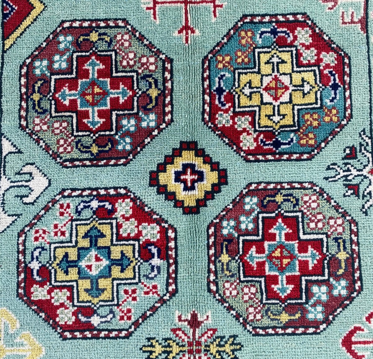 Handmade Traditional Kazak Rug  151  CM x 105 CM ( SS#114)