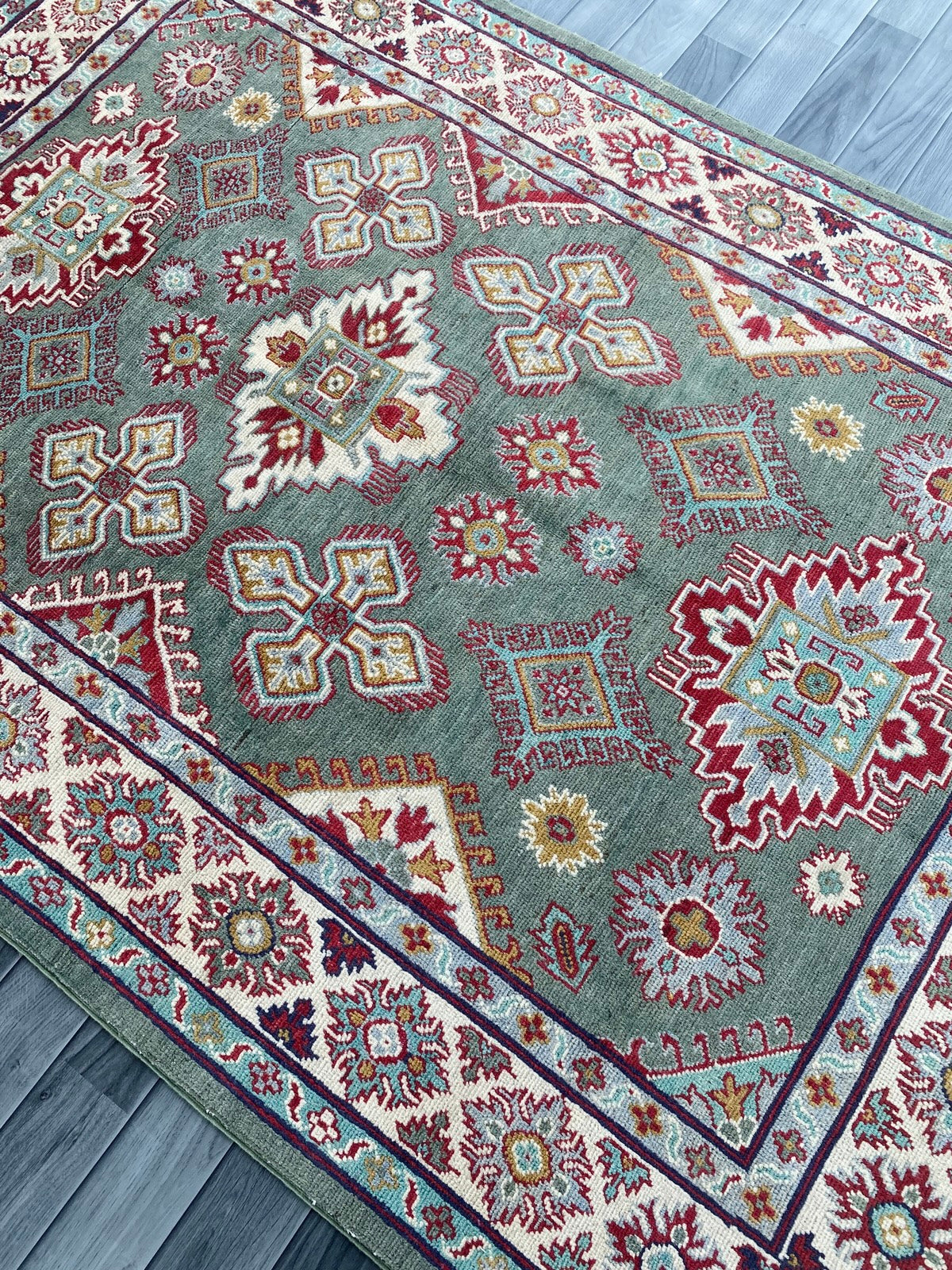 Handmade Traditional Kazak Rug  205 CM x 145 CM ( SS#112)