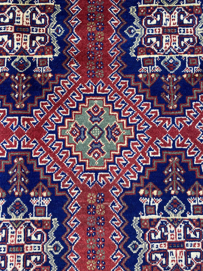 Handmade Traditional Wool Rug 195 cm x 150 cm SK#1129