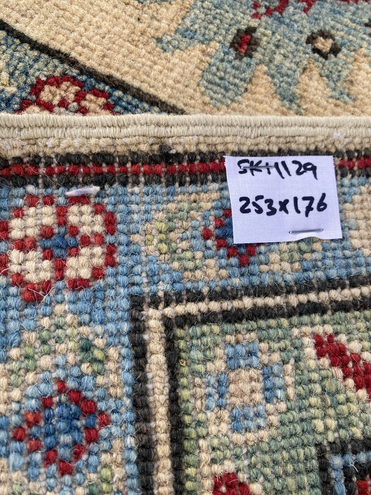 Handmade Traditional Kazak Rug  253 cm x 178 cm  SK#1129