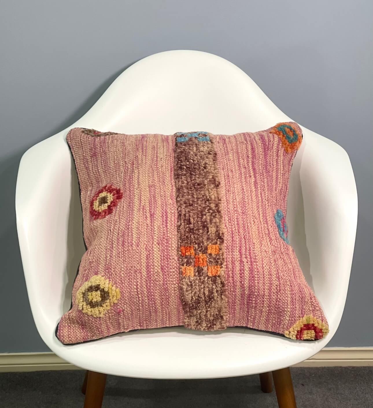 Modern Cushion cover 50cm X 50cm AF#232