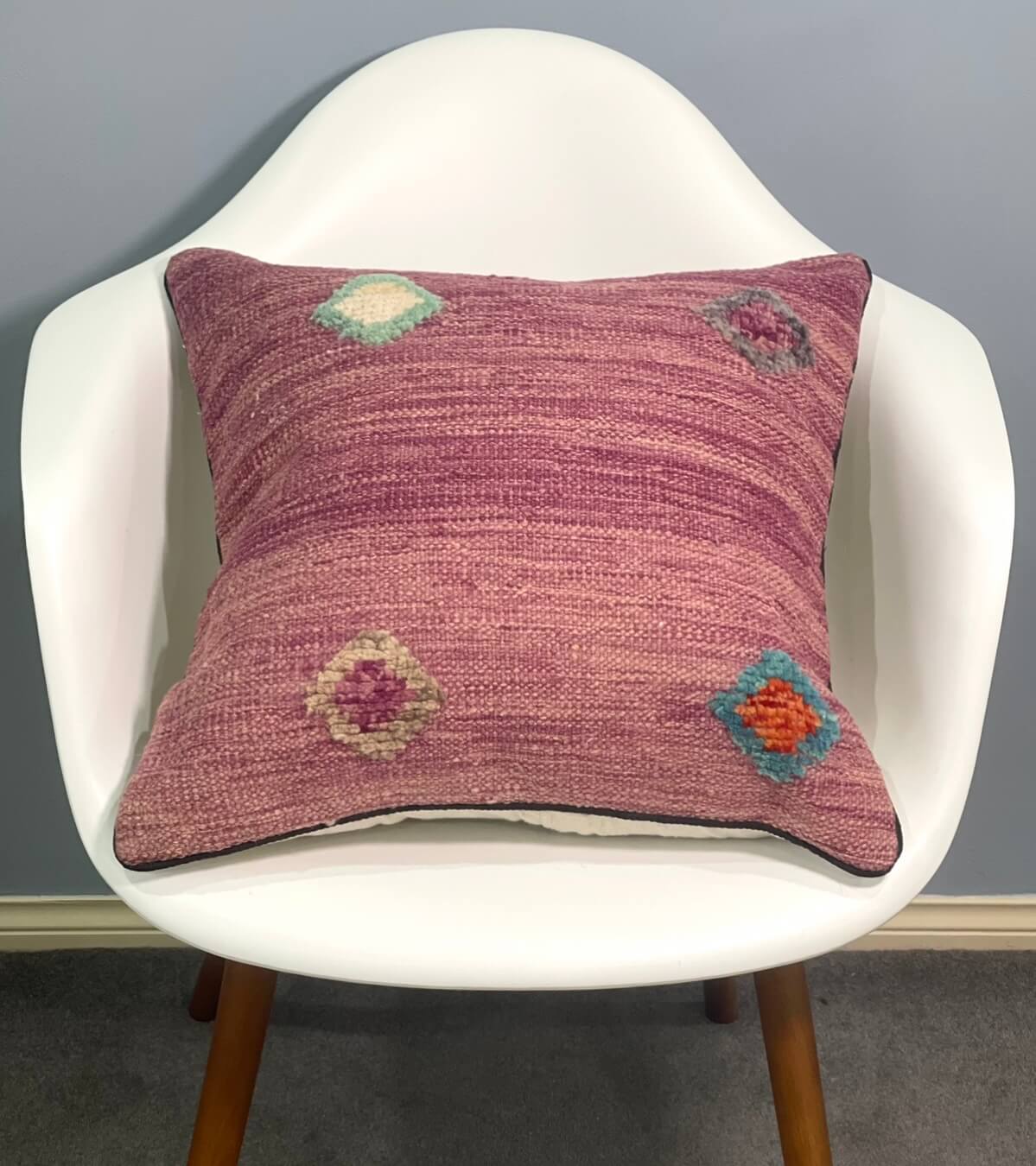 Modern Cushion cover 50cm X 50cm AF#235