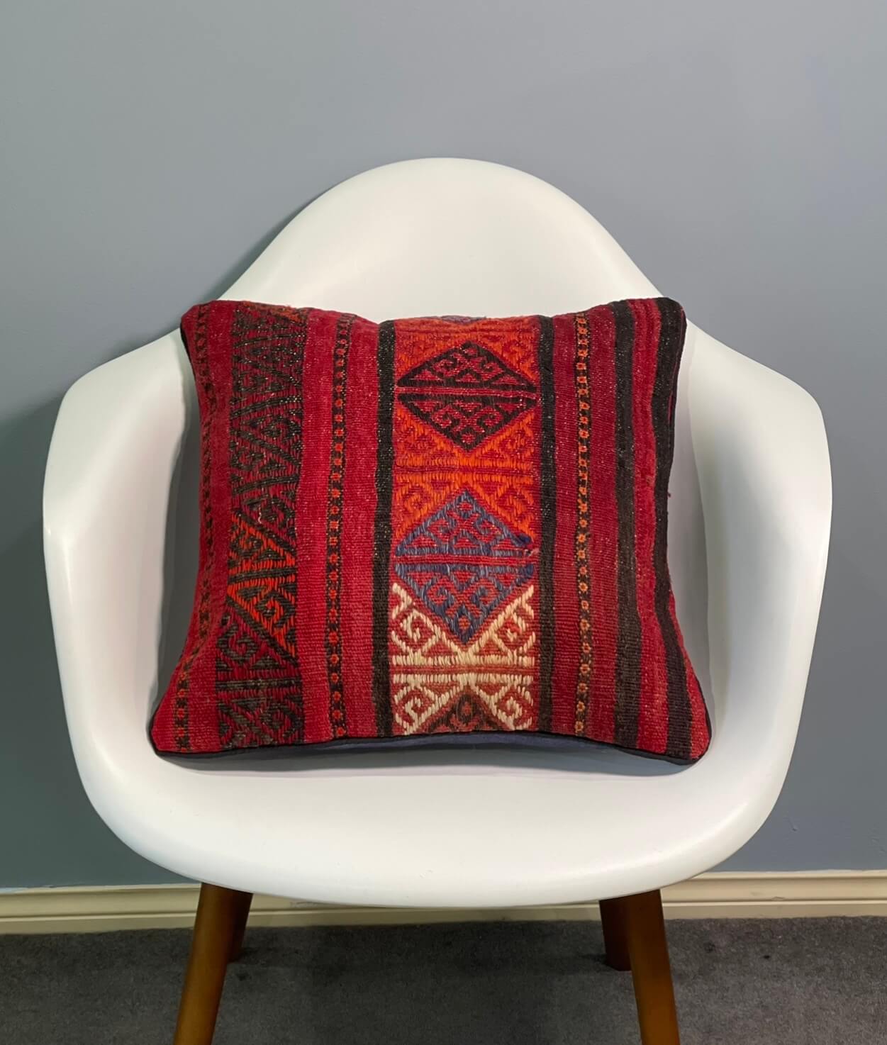 Traditional Design Cushion cover 45cm X 45cm AF#255