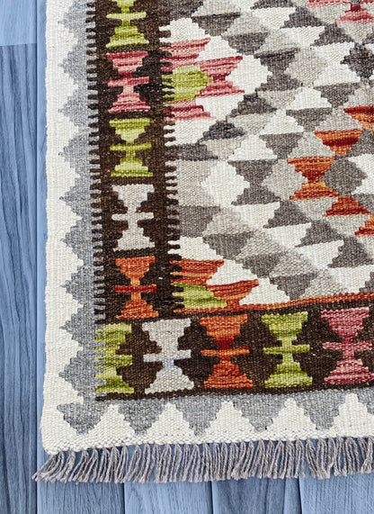 Handmade Afghan Chobi Kilim Rug 120 CM x 81 CM ( SS # 18 ).