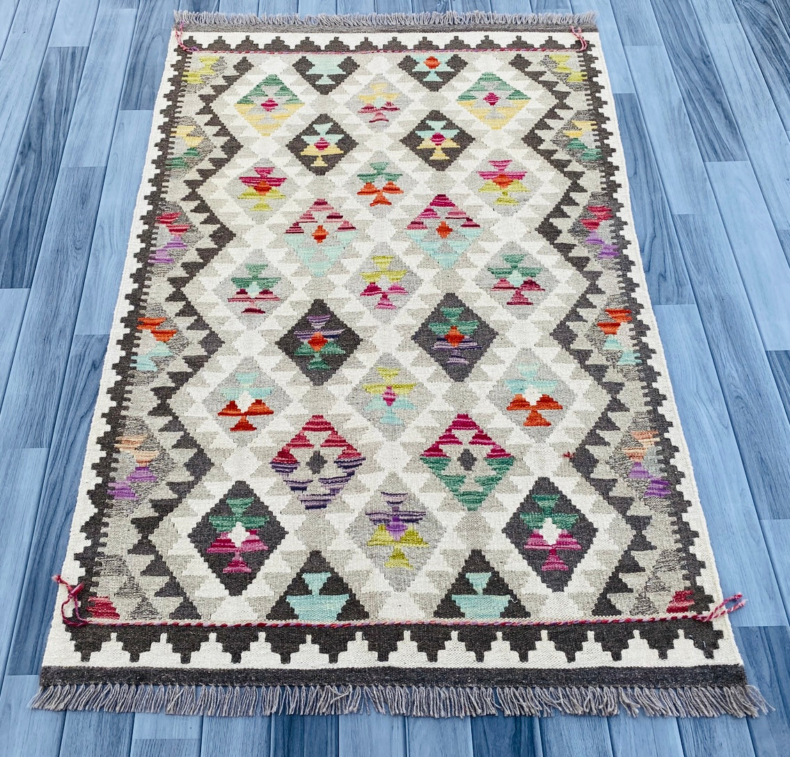 Handmade Afghan Chobi Kilim Rug 152 CM x 102 CM ( SS # 06 ).