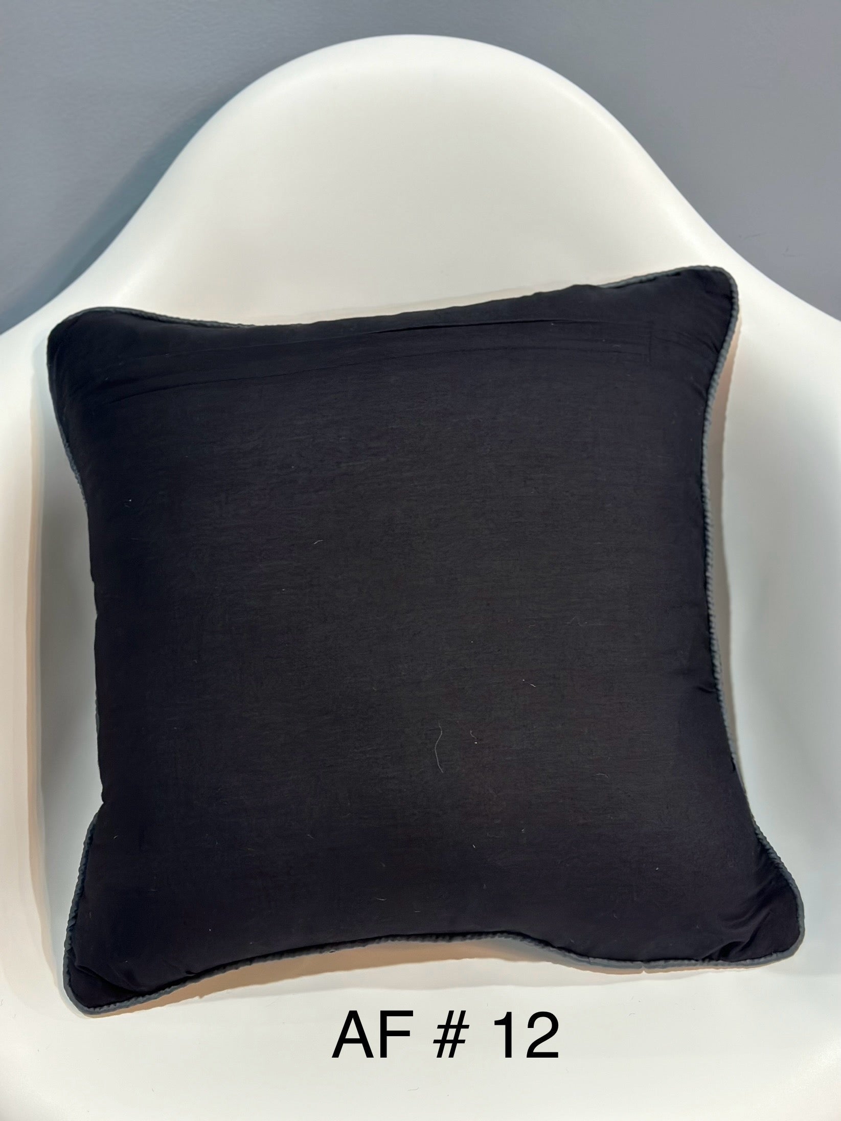Handmade Traditional Design Cushion Cover 45 CM x 45 CM AF#12