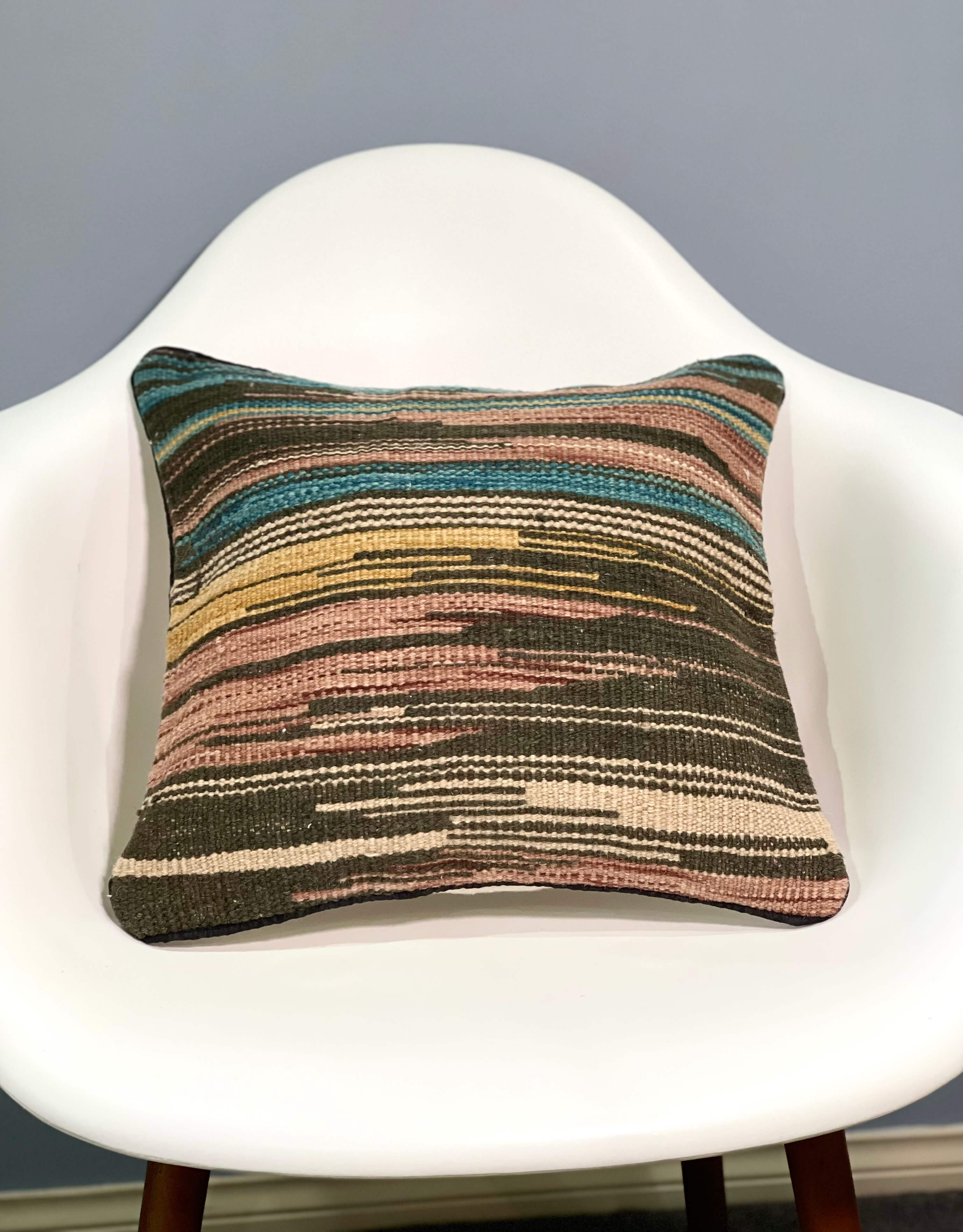 Modern Design Kilim Cushion Cover 45 cm X 45 cm AF#94