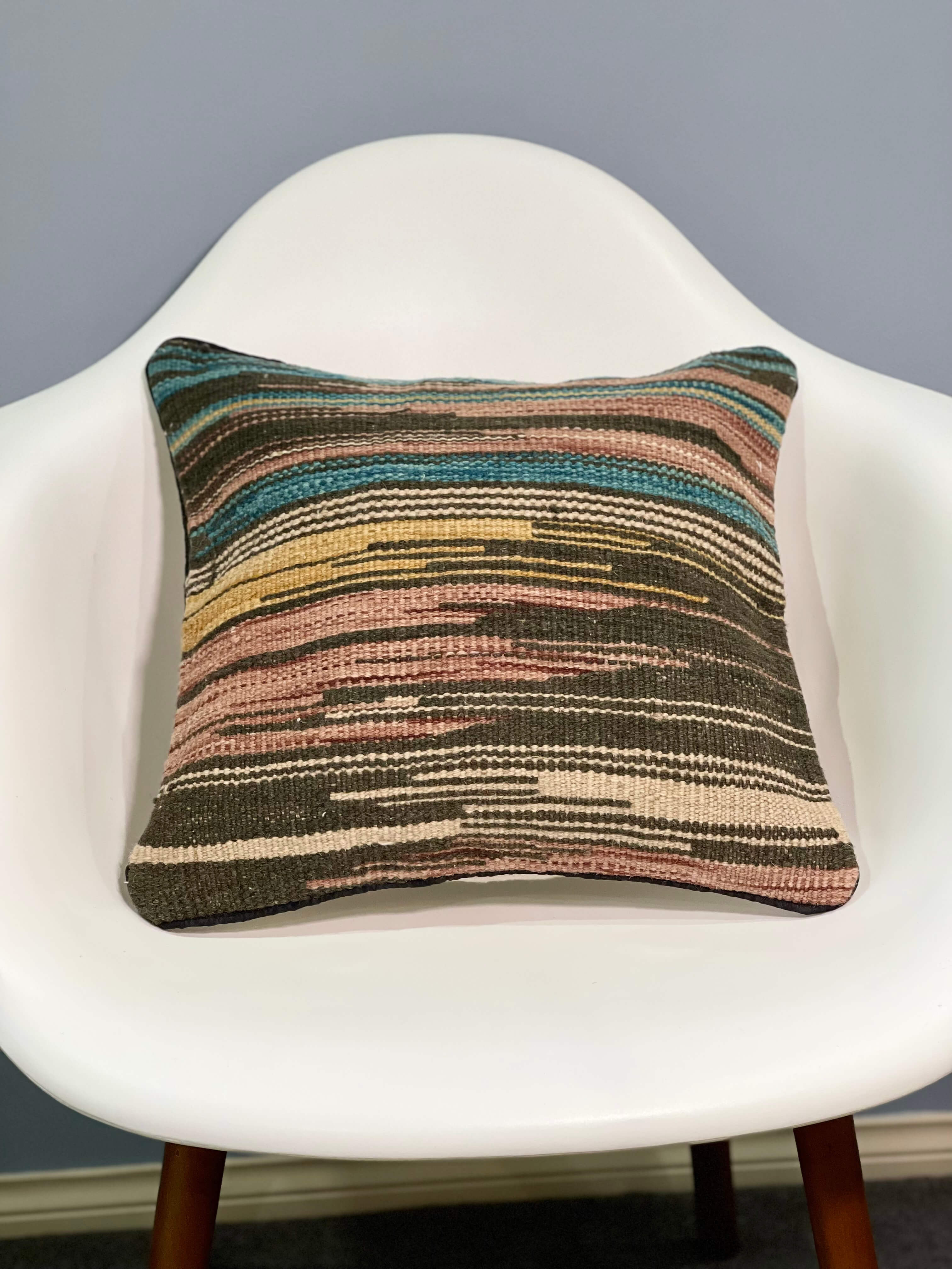 Modern Design Kilim Cushion Cover 45 cm X 45 cm AF#94