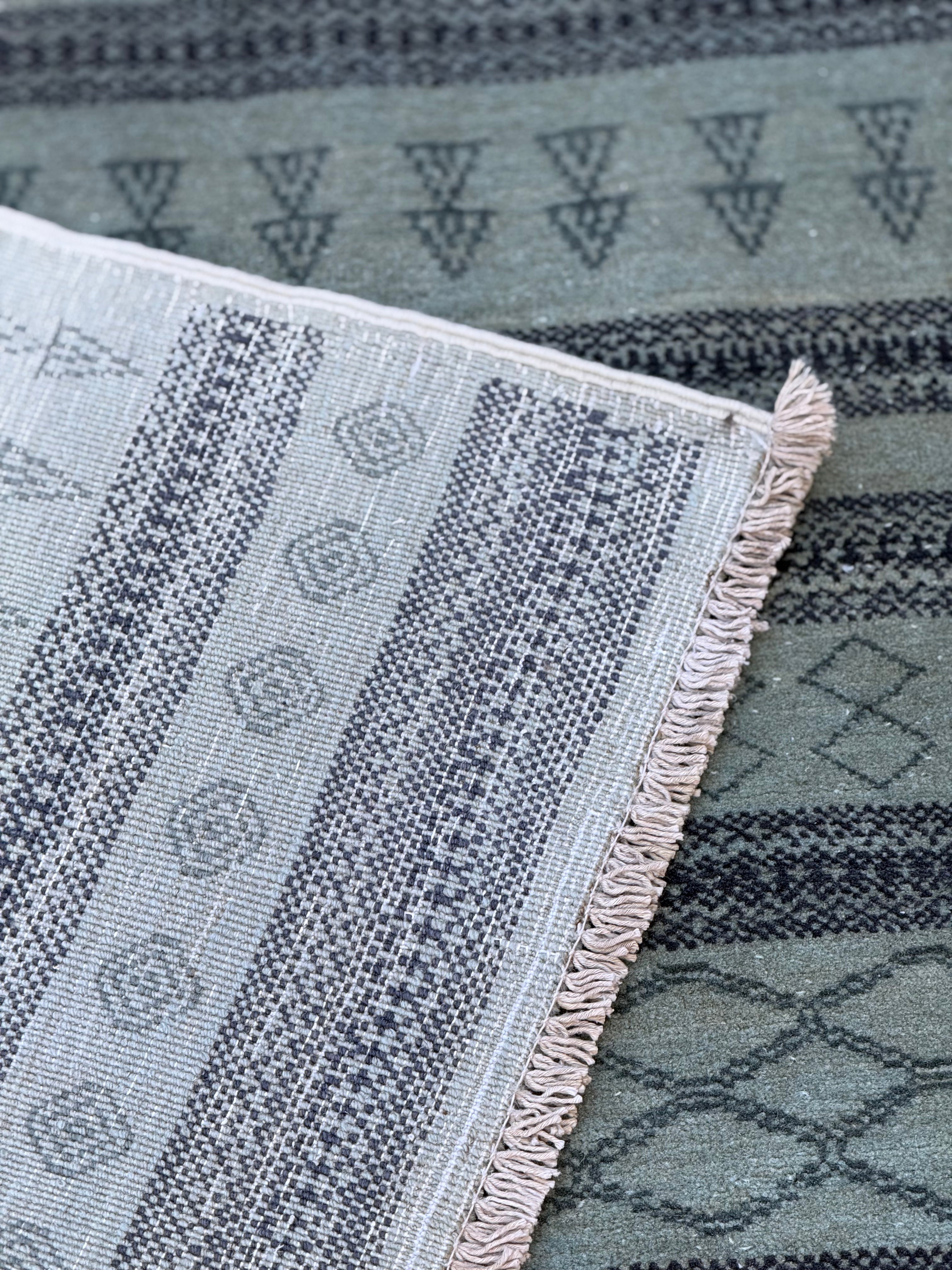 Handmade Afghan Tribal Modern Rug, 215 x 173 CM