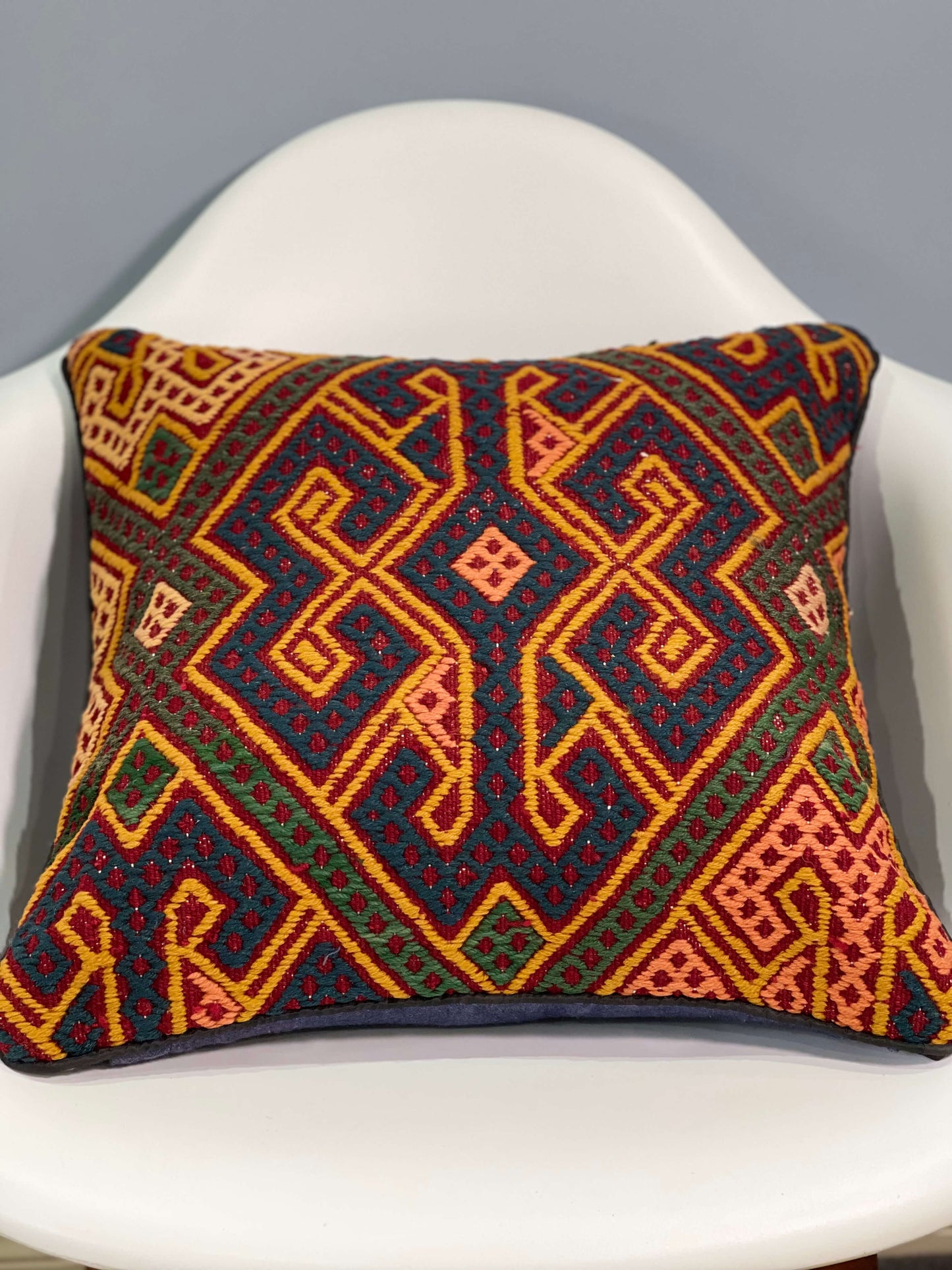 Kuchi Style Cushion Cover 45cm X 45cm AF#103