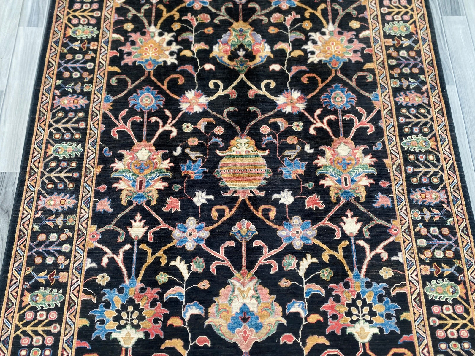 Hand Knotted Chobi Wool Rug  202 CM x 150 CM SK# 1382