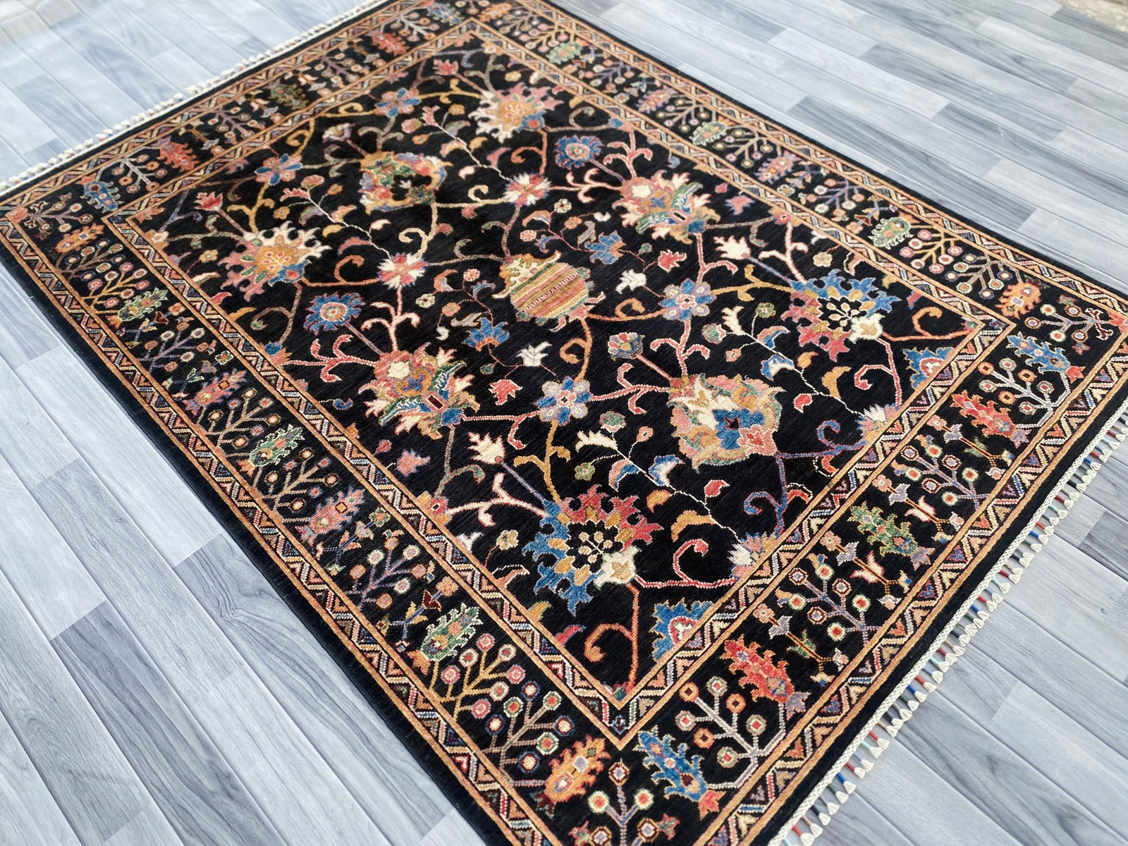 Hand Knotted Chobi Wool Rug  202 CM x 150 CM SK# 1382