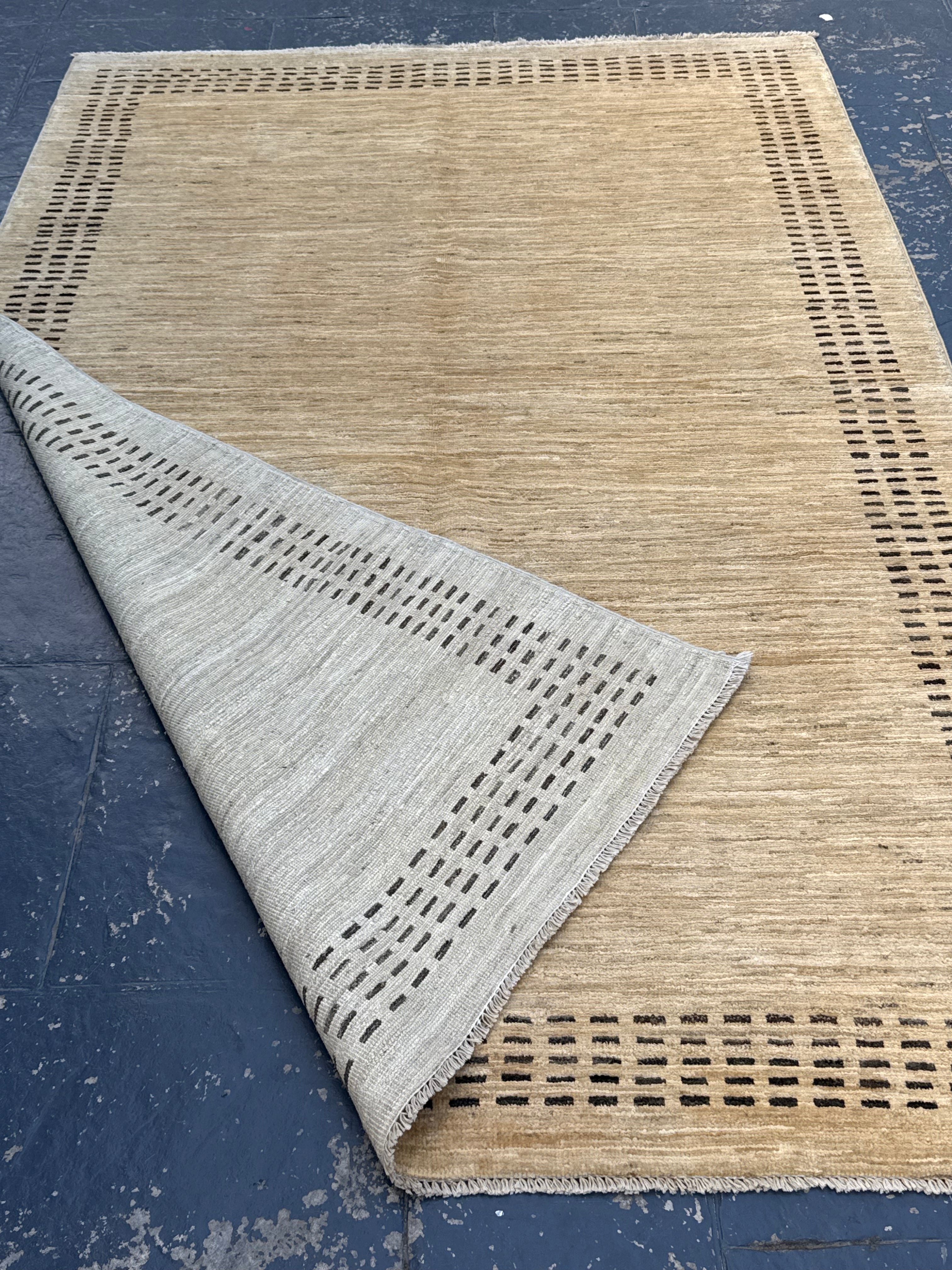Handmade Afghan Modern Cream Rug, 225 x 145 CM