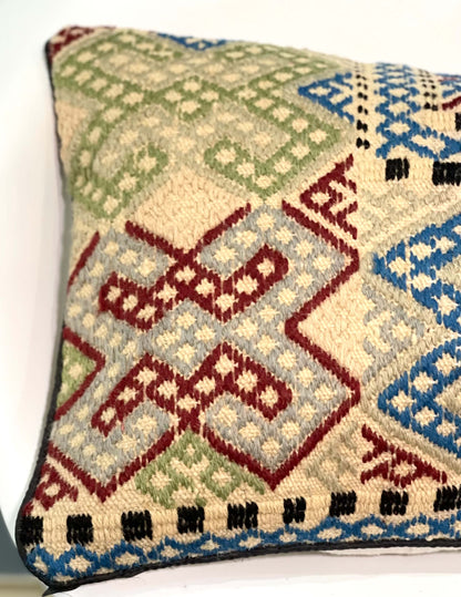 Kuchi Design Cushion 55 cm x 35 cm (Traditional) AF#117