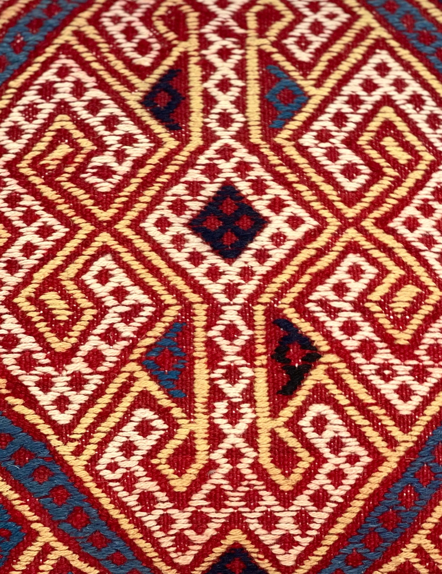 Kuchi Design Cushion 45 cm x 45 cm (Traditional) AF#122