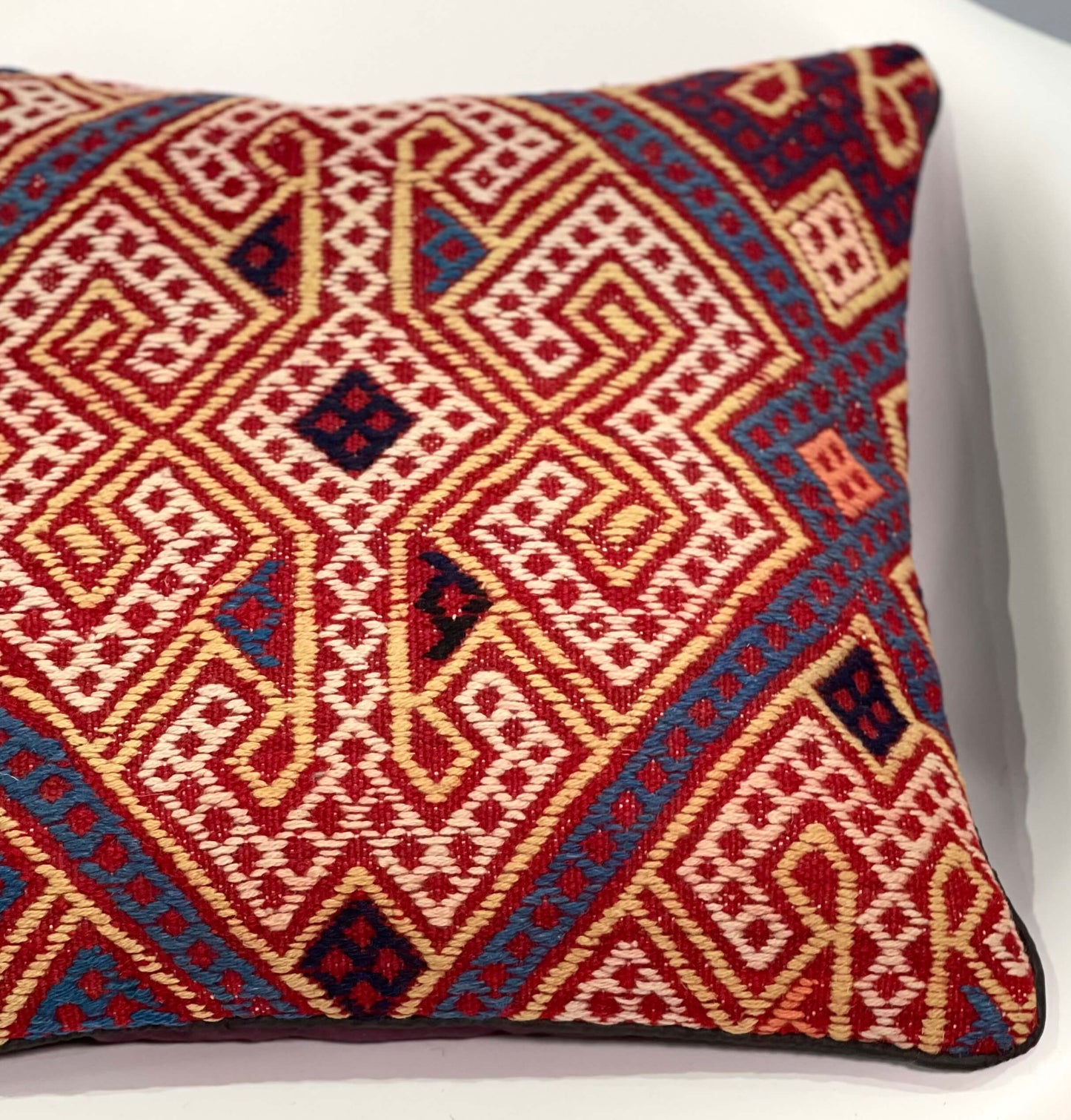 Kuchi Design Cushion 45 cm x 45 cm (Traditional) AF#122