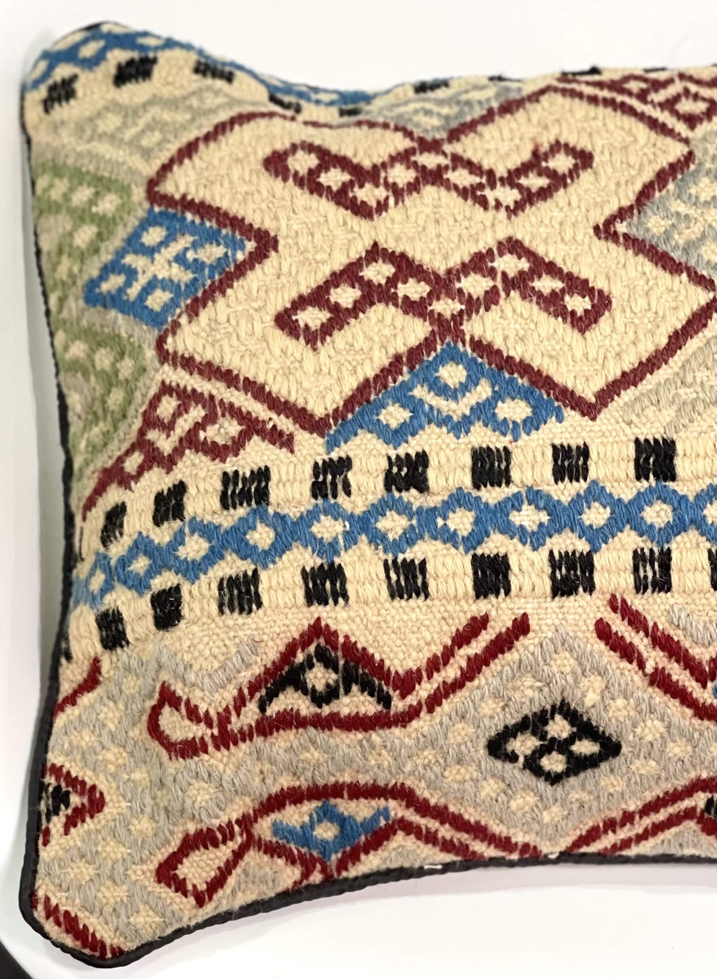 Kuchi Design Cushion 55 cm x 35 cm (Traditional) AF#141