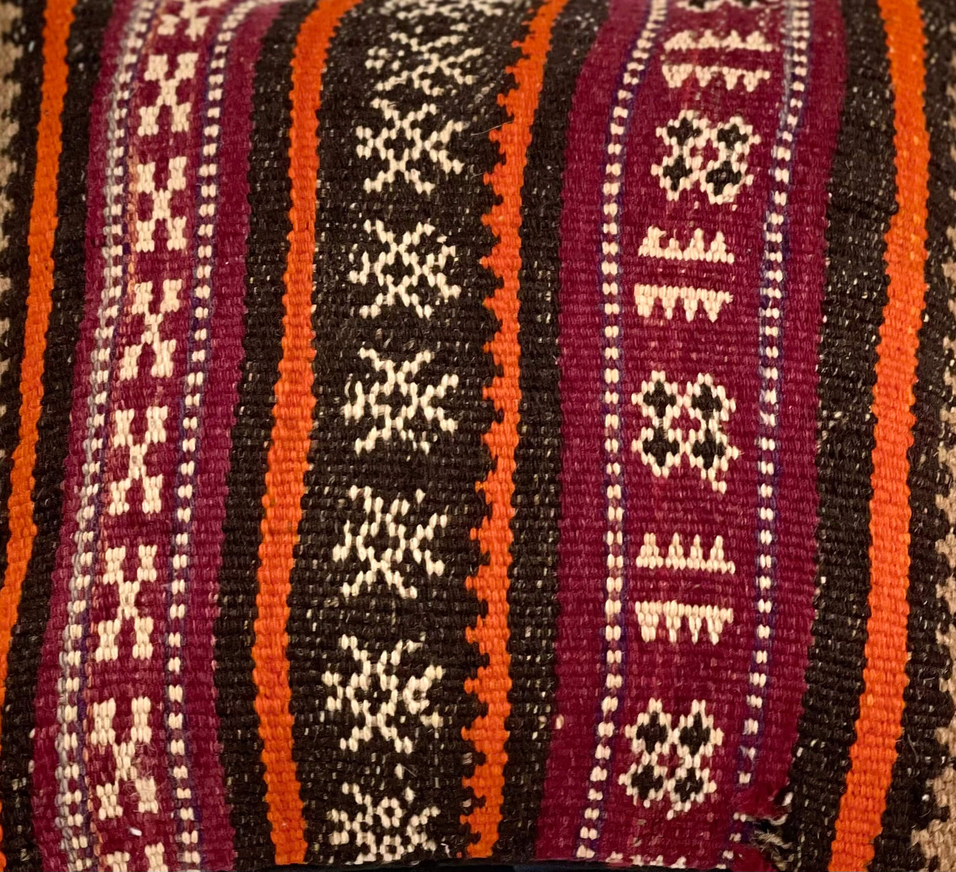 Traditional  Design Cushion Cover 40cm X 40cm AF#155