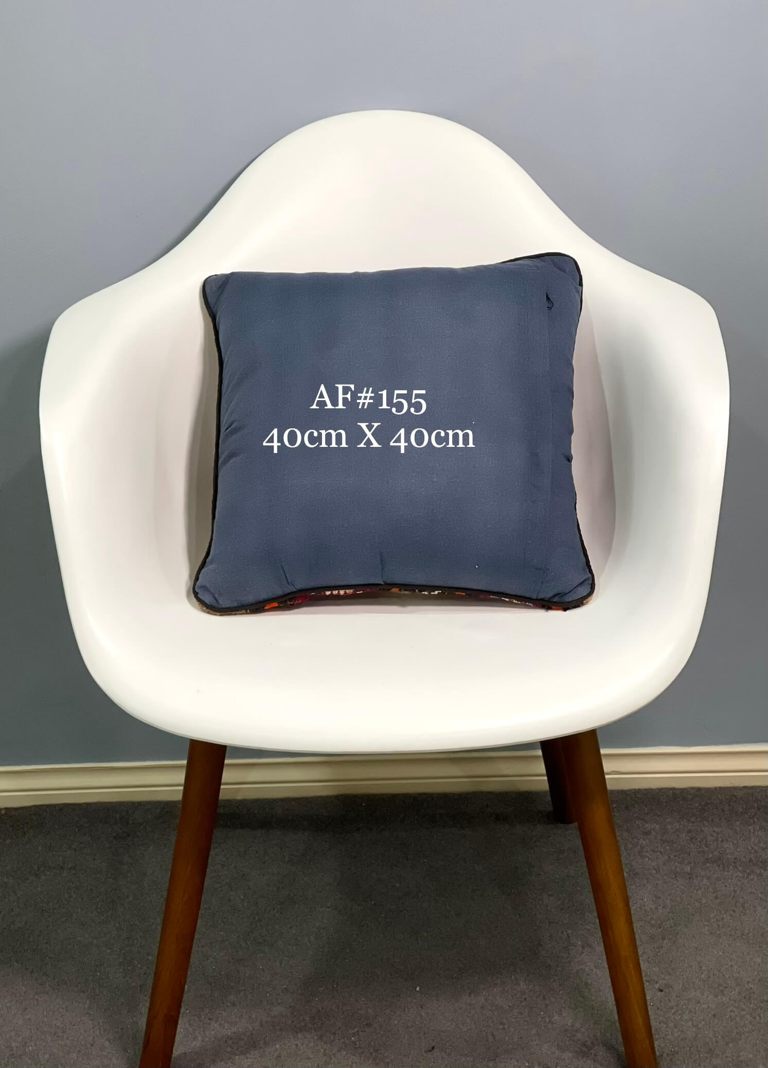 Traditional  Design Cushion Cover 40cm X 40cm AF#155