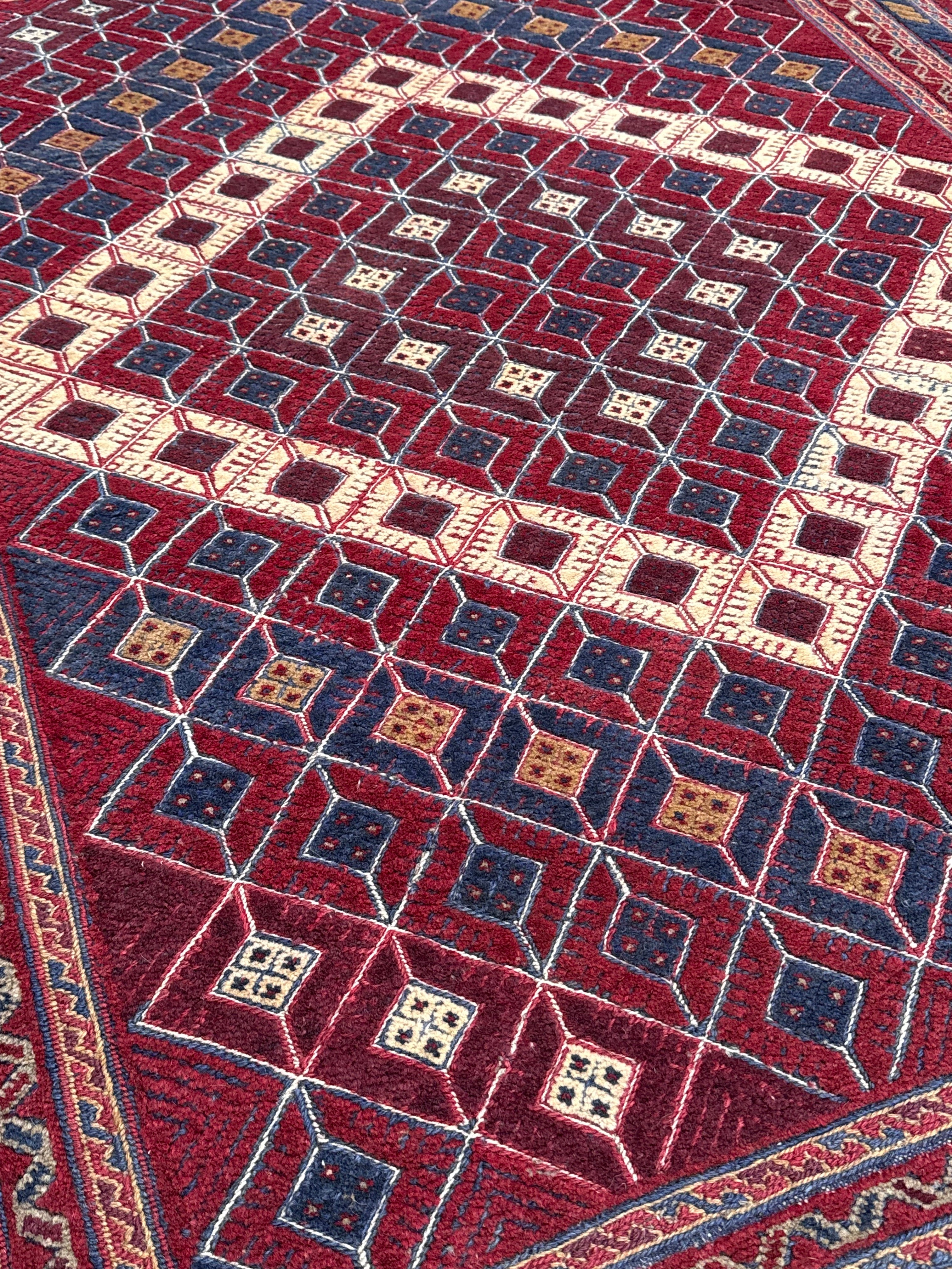 Handmade Afghan Tribal Meshwani Rug, 200 CM x 160 CM