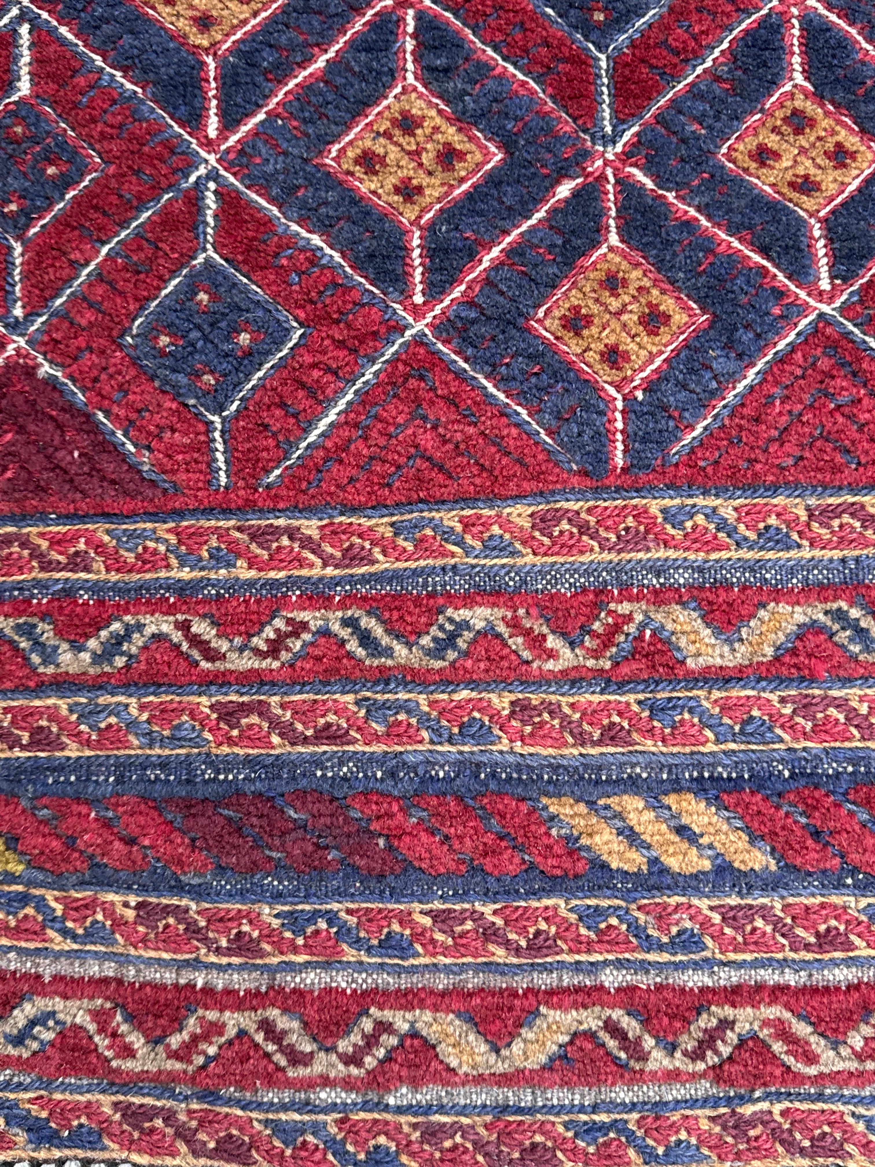 Handmade Afghan Tribal Meshwani Rug, 200 CM x 160 CM