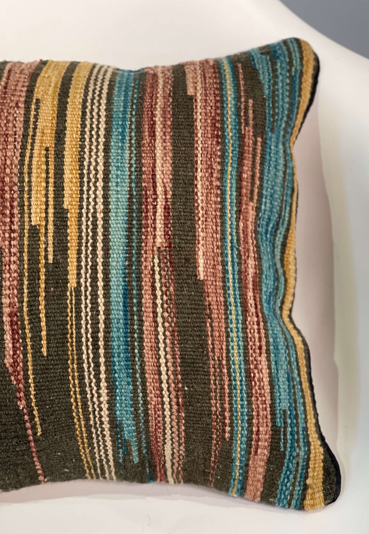 Modern Cushion Cover 40cm X 40cm AF#171