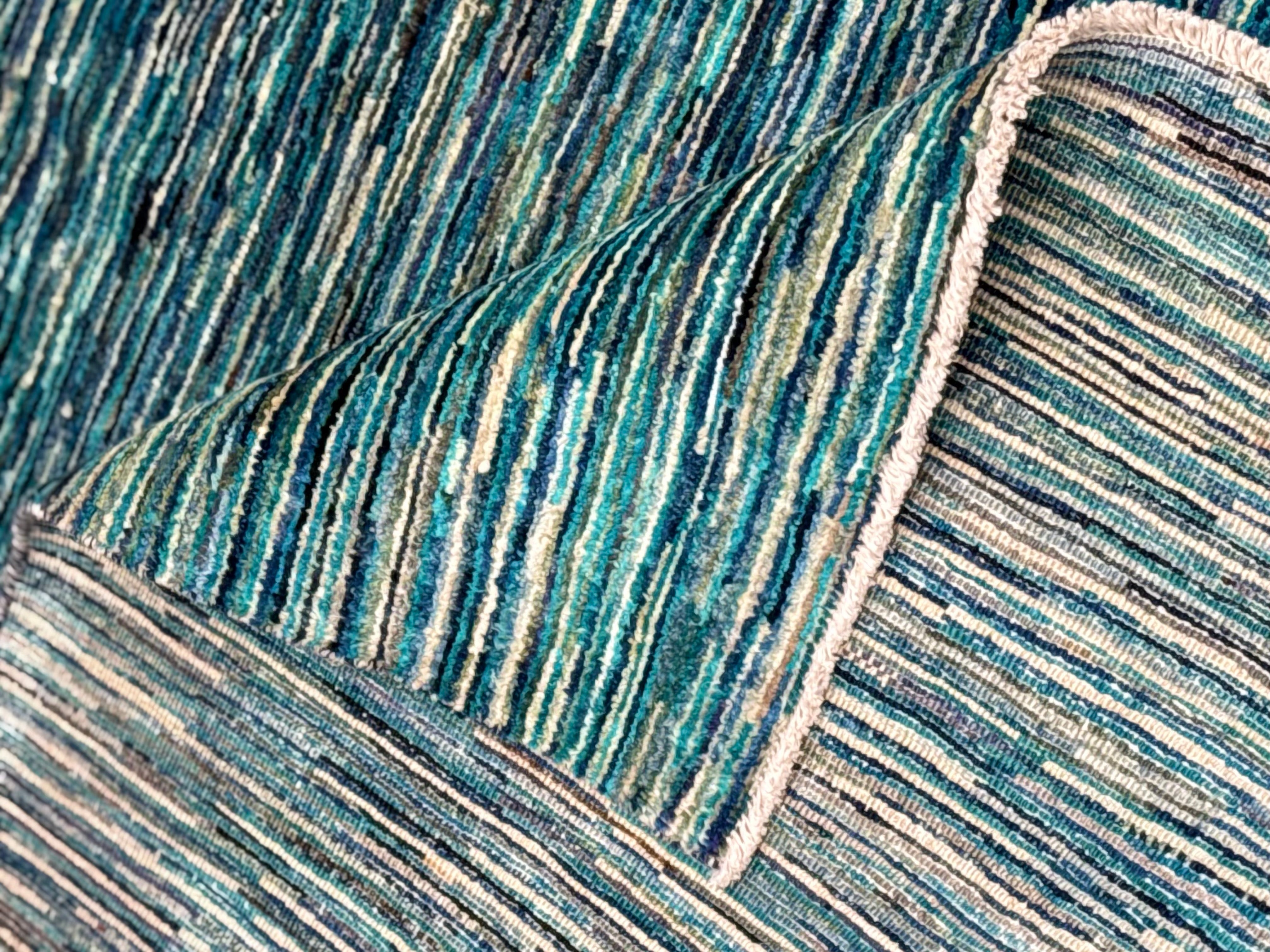 Handmade Coastal Blue Modern Wool Rug, 188 CM x 143 CM