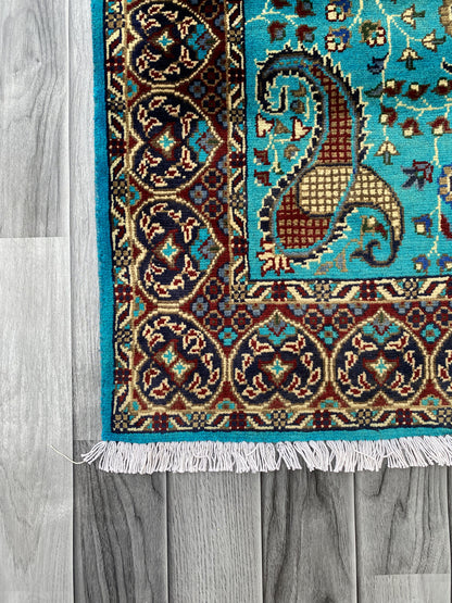 Hand Woven Traditional Rug | 156 CM x 101 CM KSM # 274