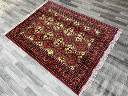 Hand Woven Traditional  Rug | 196 CM x 149 CM KSM # 301
