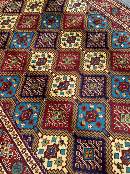 Hand Woven Traditional  Rug | 210 CM x 154 CM KSM # 3113