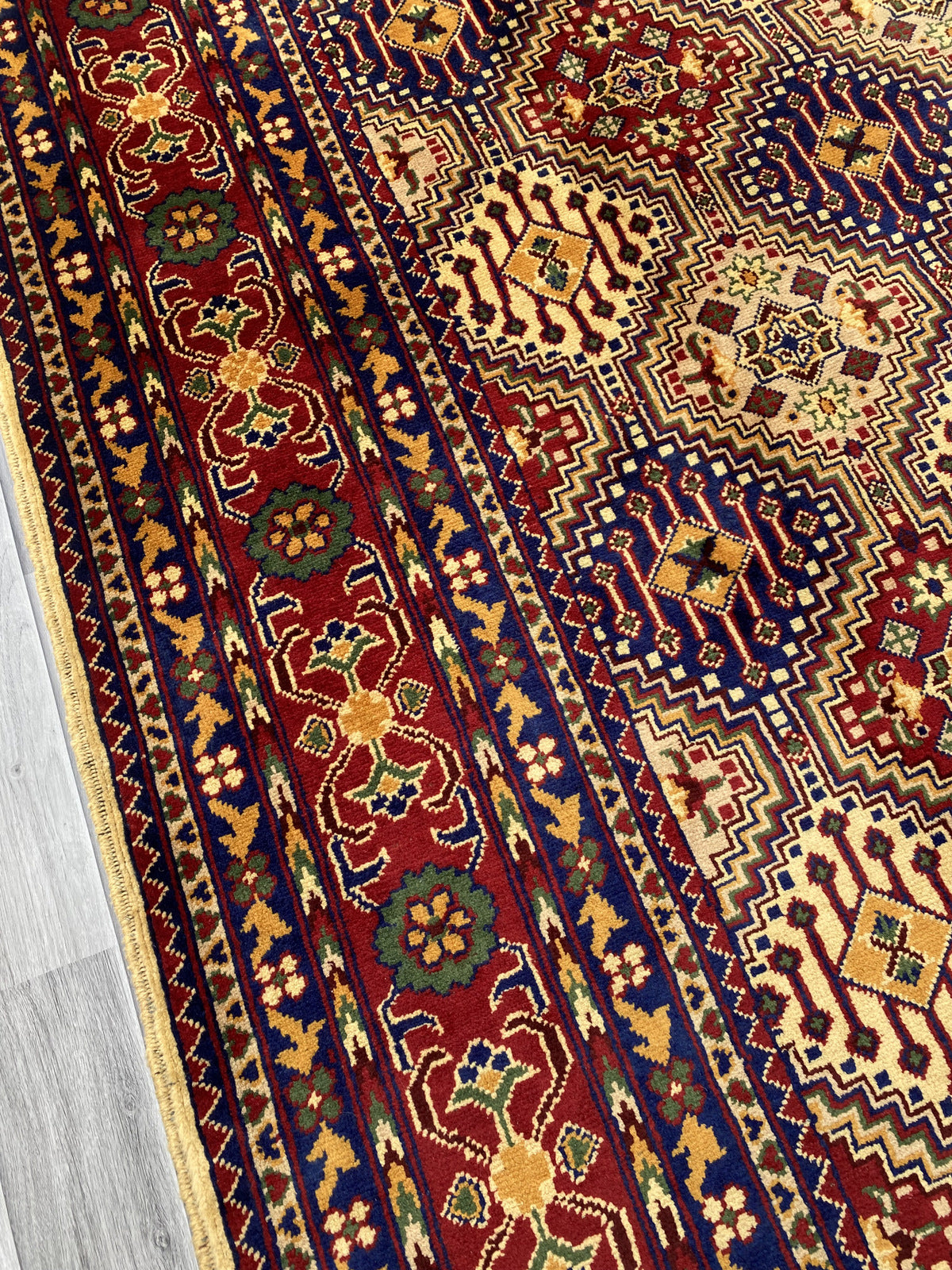 Hand Woven Traditional  Rug | 296 CM x 204 CM KSM # 3184