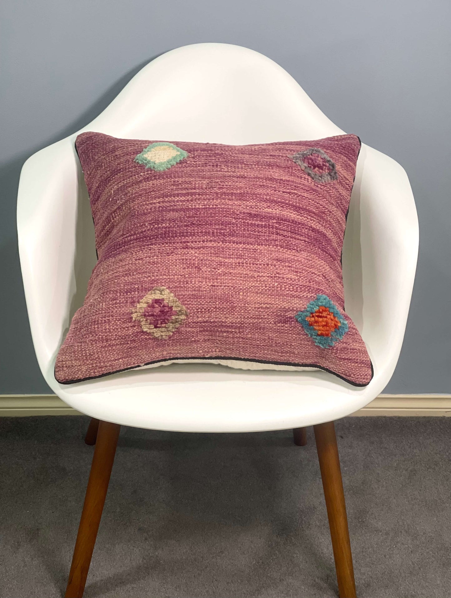 Modern Cushion cover 50cm X 50cm AF#235