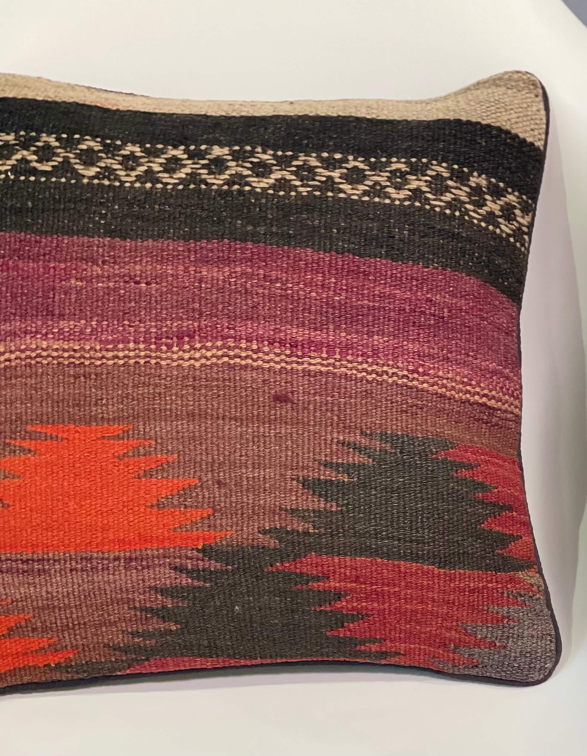 Traditional Design Cushion Cover 40cm X 40cm AF#247