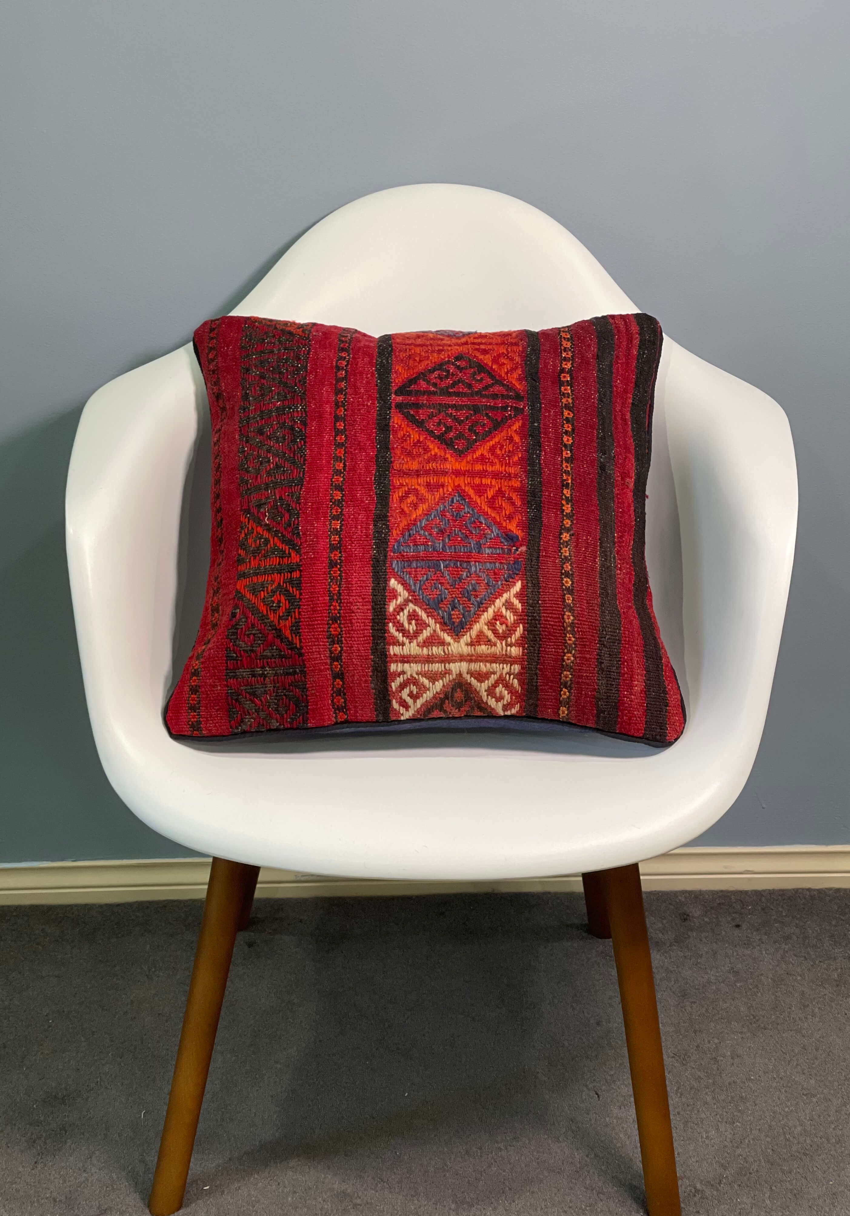 Traditional Design Cushion cover 45cm X 45cm AF#255