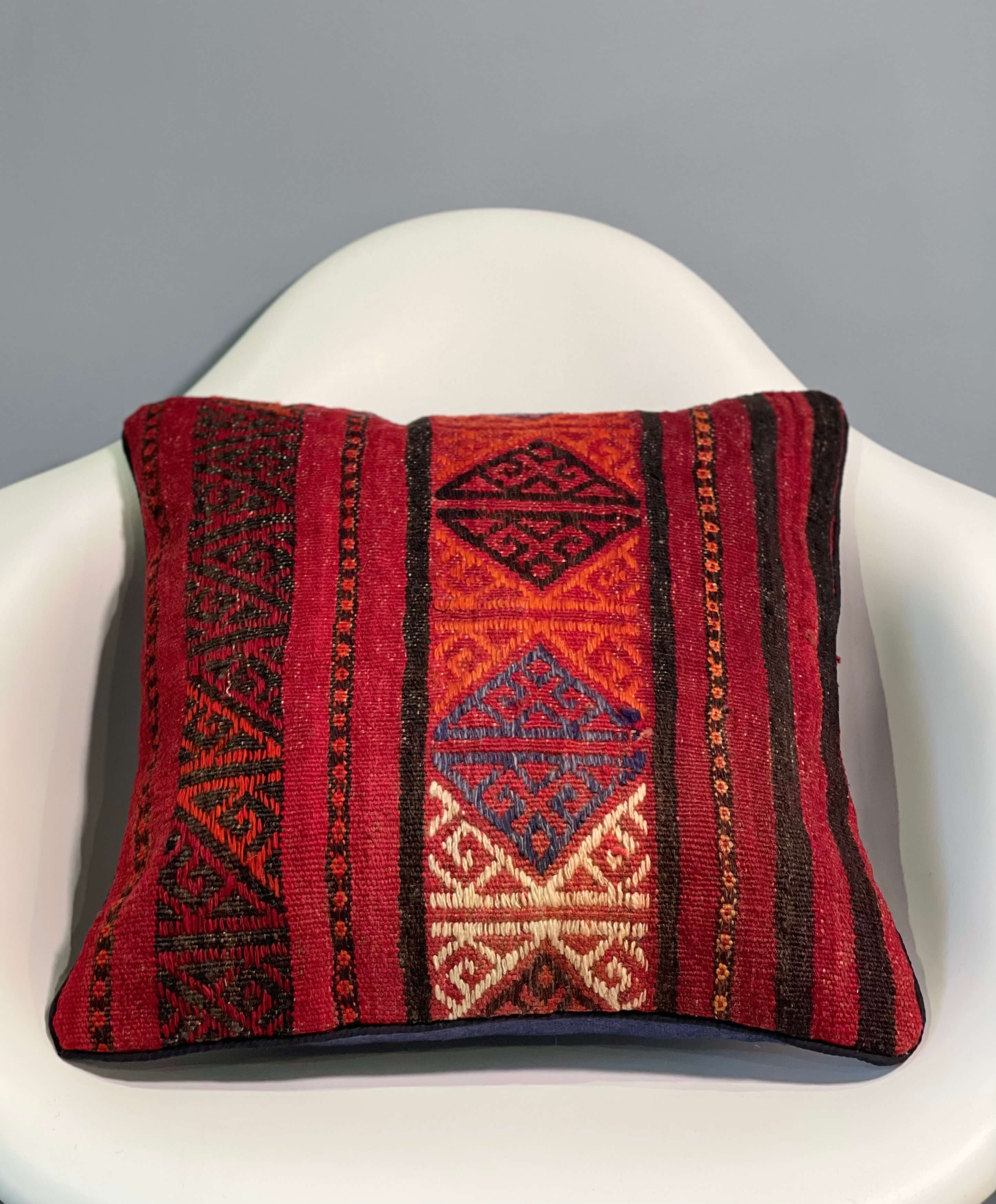 Traditional Design Cushion cover 45cm X 45cm AF#255
