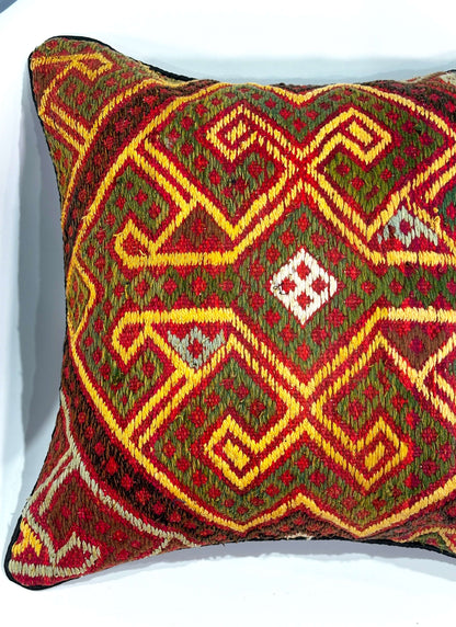 Kuchi Design Cushion 45 cm x 45 cm (Traditional) AF#82