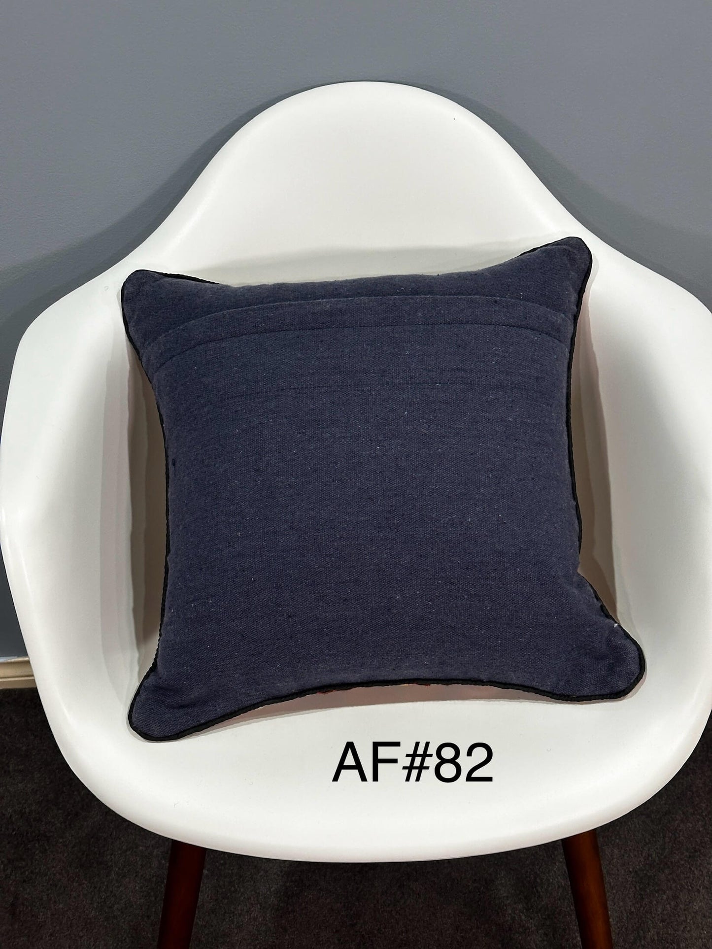 Kuchi Design Cushion 45 cm x 45 cm (Traditional) AF#82